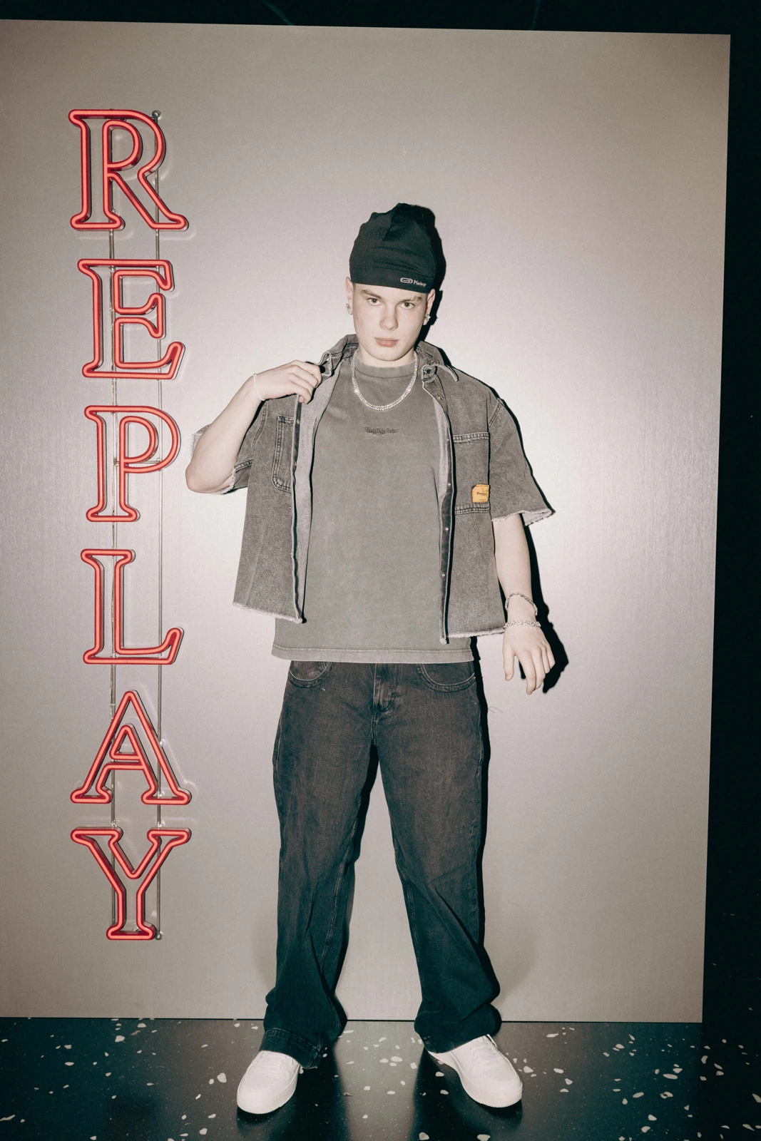Kampagnenmotiv: benno! × Replay Inc. 2026